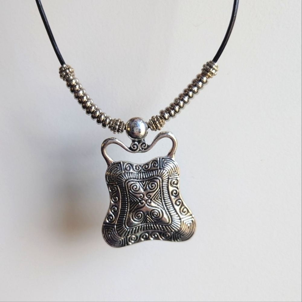 Silver tone pendant necklace art deco geometric